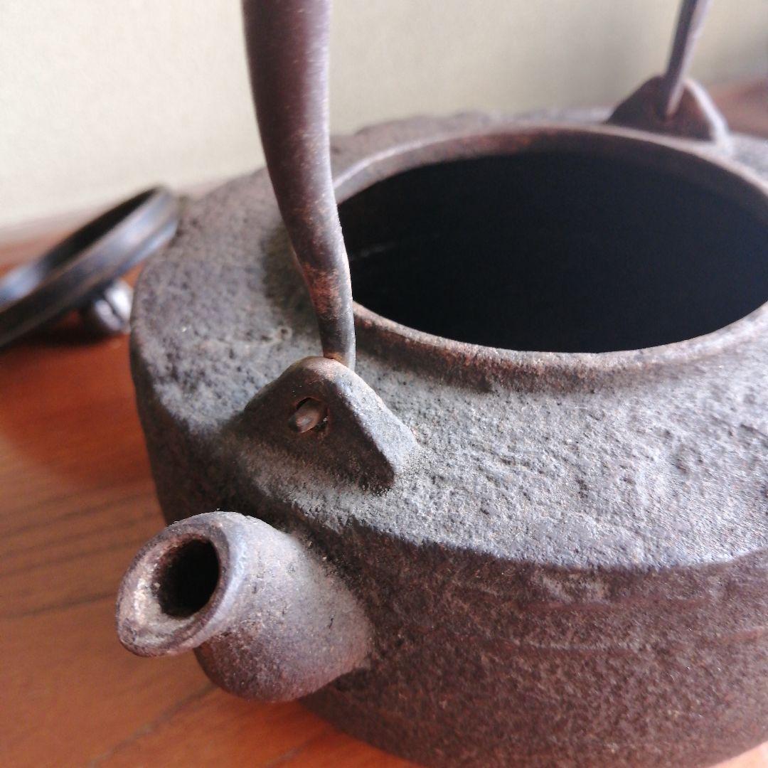 鉄瓶。松下電器創業３５周年記念品。銀摘独楽形鉄瓶。