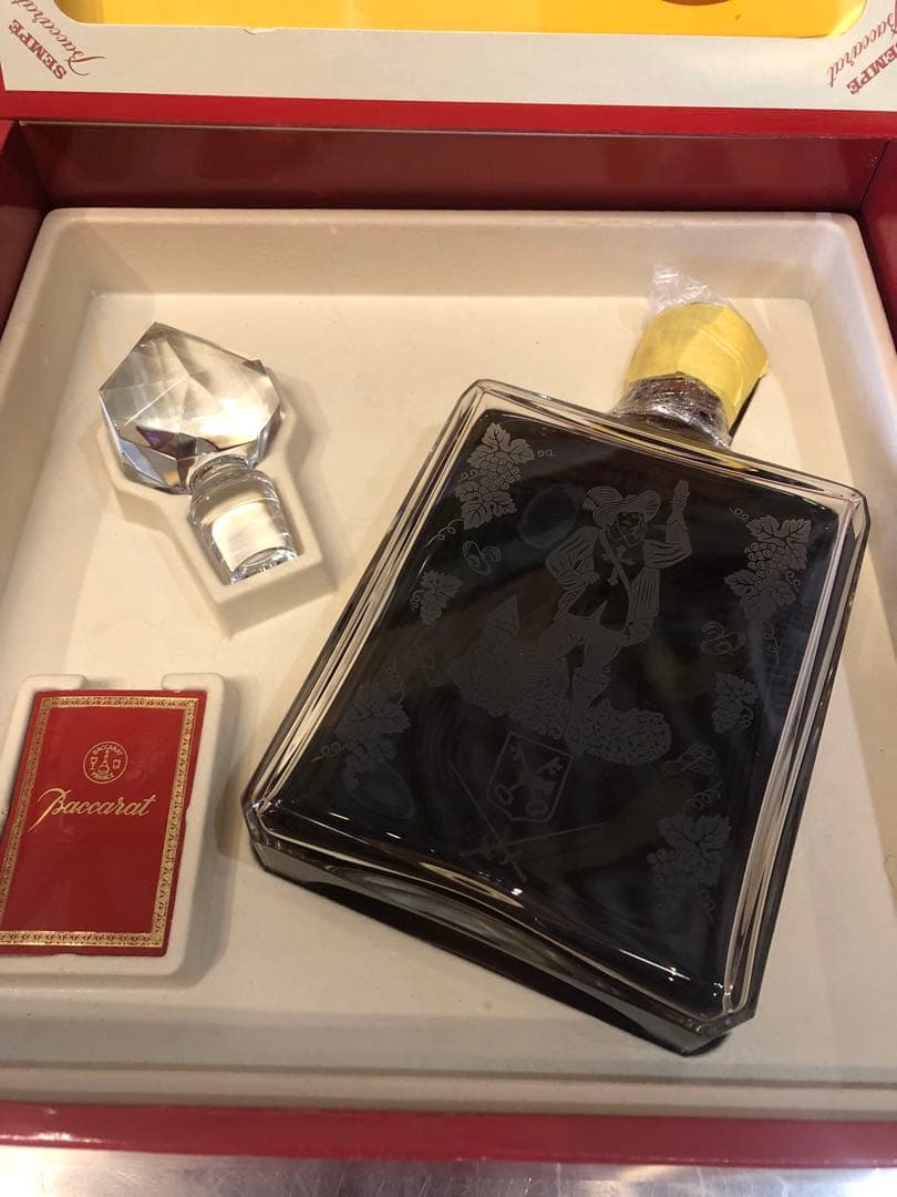 Baccarat ブランデー瓶 750ml ギフトボックス付き