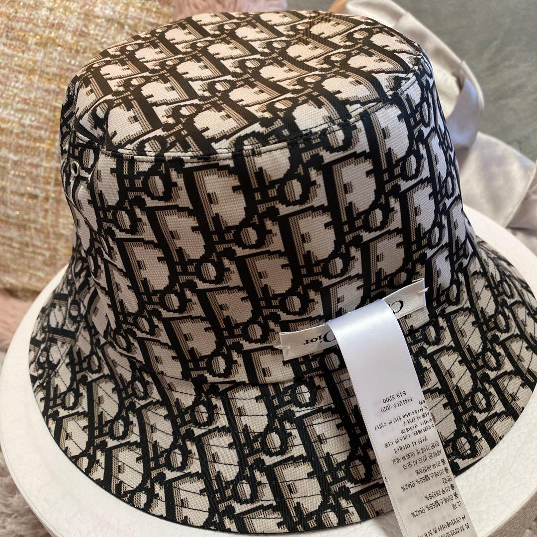 【新品・未使用】Dior Teddy-D ボブハット　バケハ　帽子　ネイビー