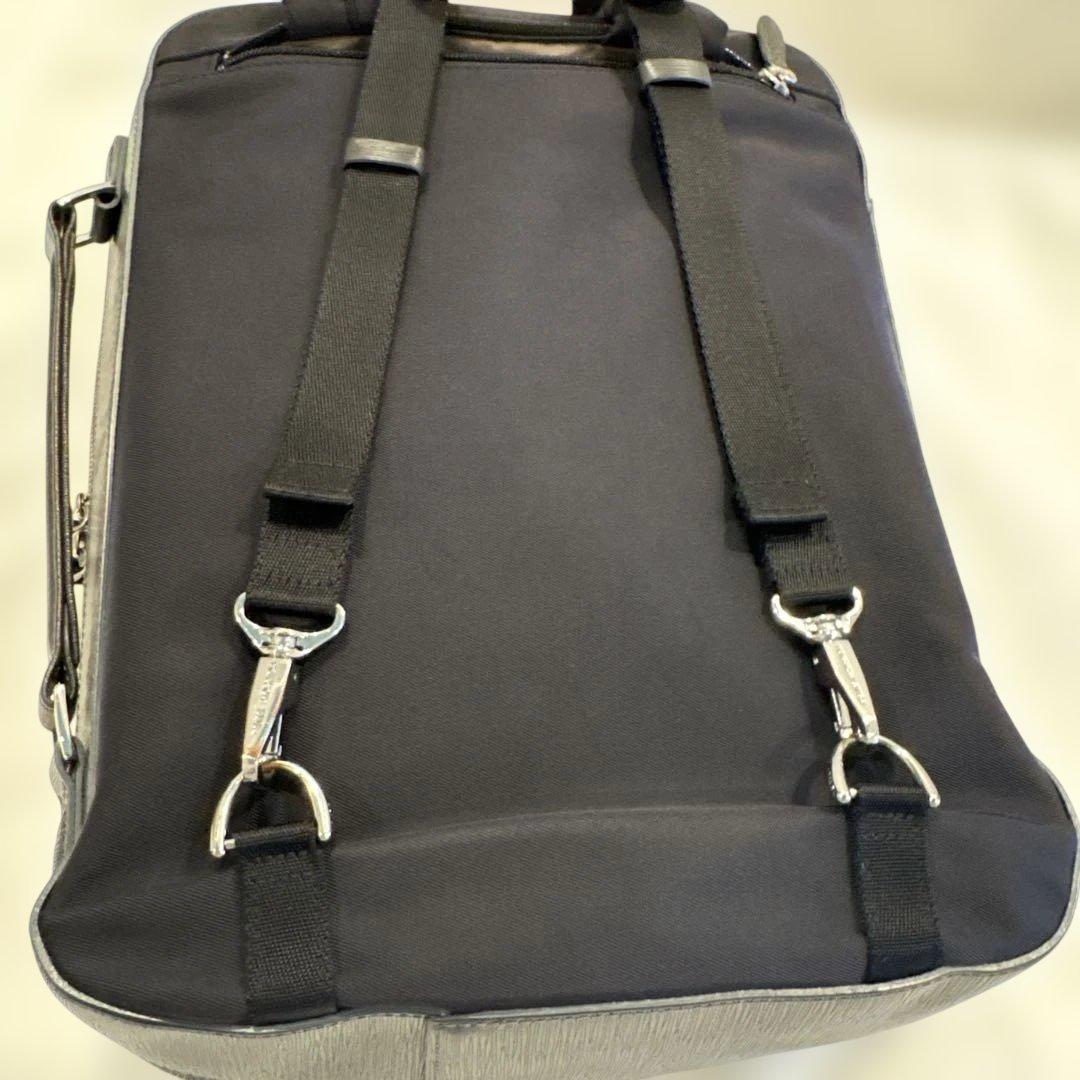 PELLE MORBIDA ペッレモルビダ 2WAYビジネスリュック