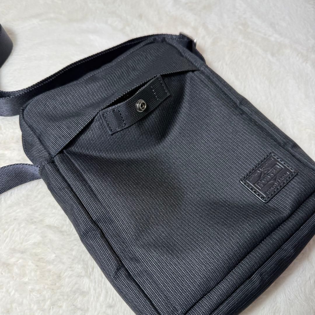 ポーター　フィネス　ショルダーバッグ　ポシェット　ナイロン　黒