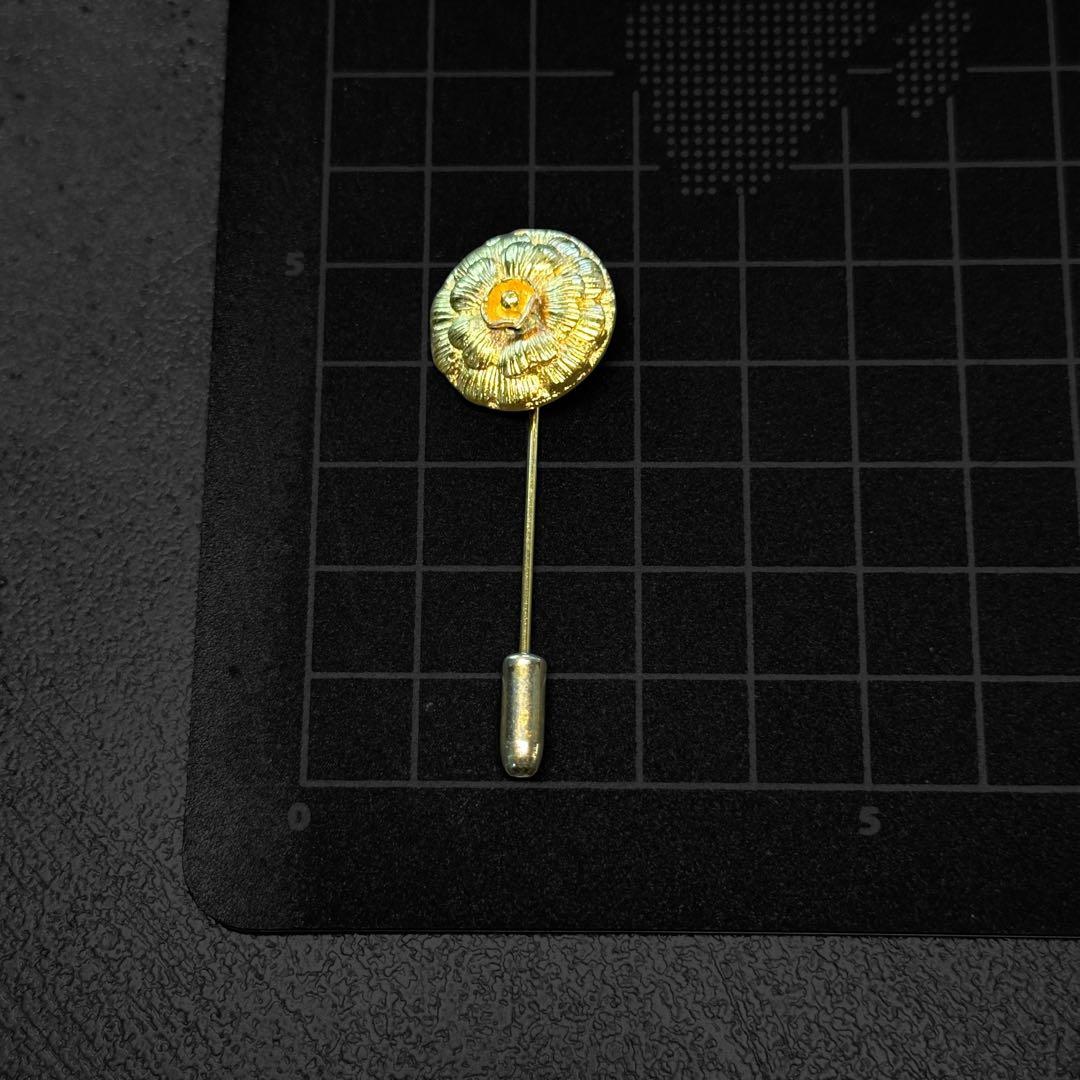 希少✨CHANEL Camellia Vintage Gold Brooch