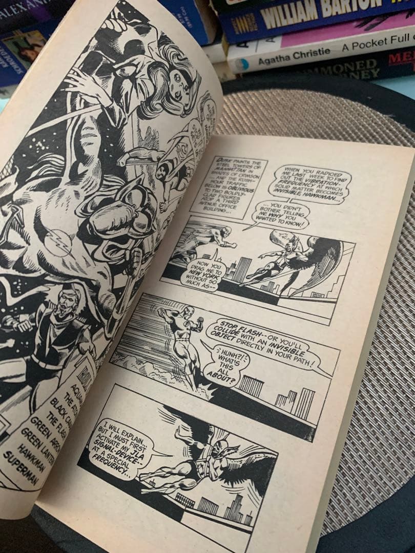 希少　DC Comics スーパーヒーロー洋書3冊セット