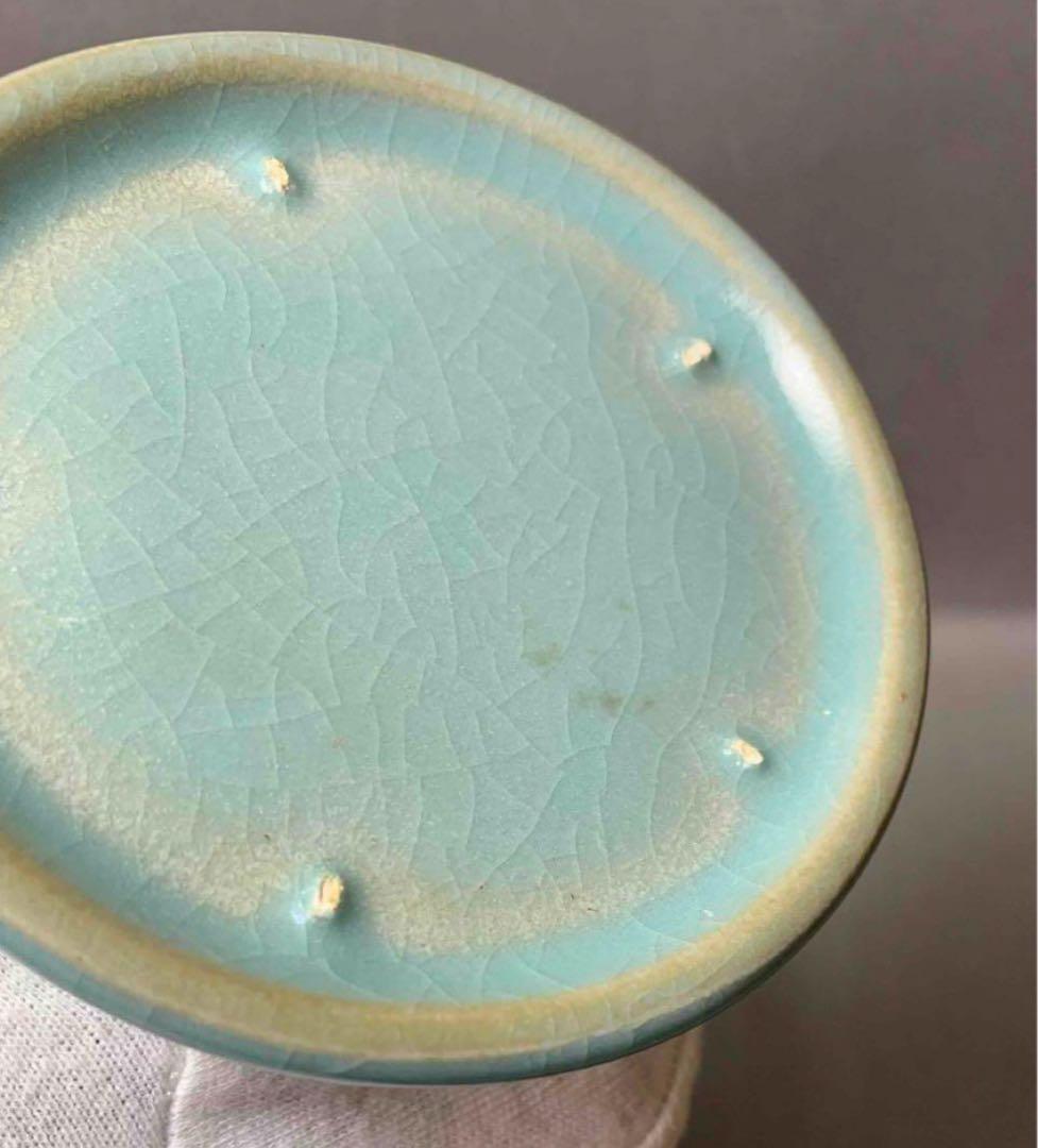 中国 肩に筋入り梅瓶