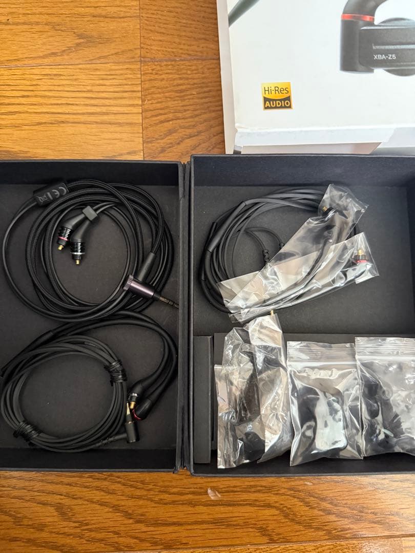 WM1AM2 純正ケース　XBA-Z5 キンバーケーブル
