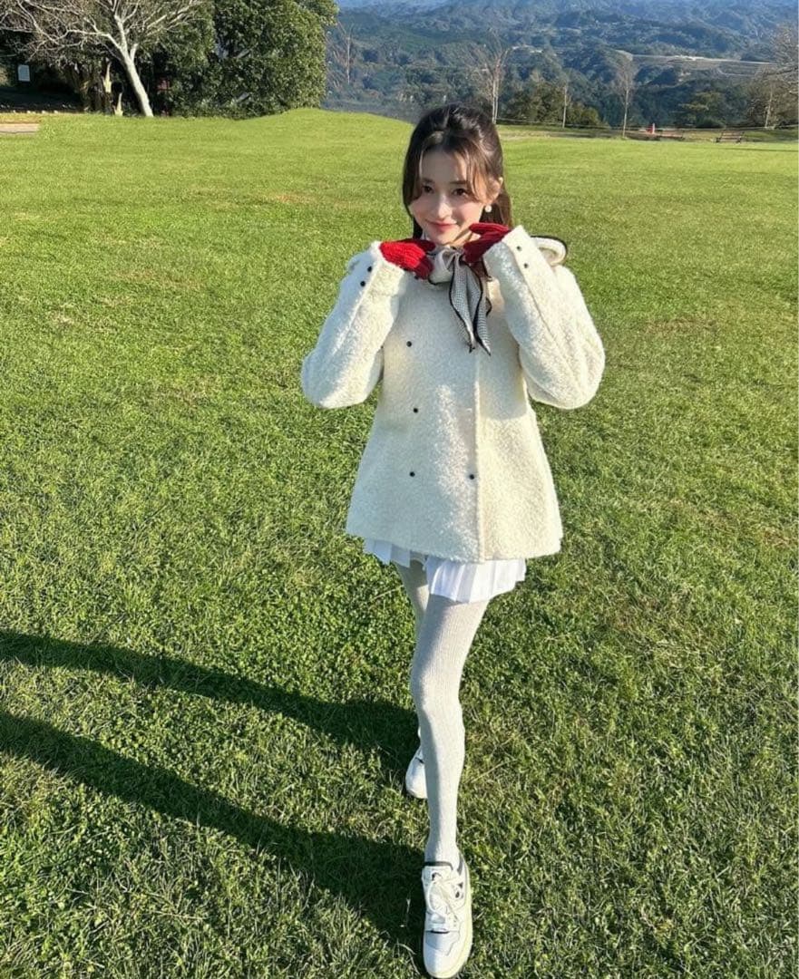 Bibiy. ★ MEGAN LAME JACKET