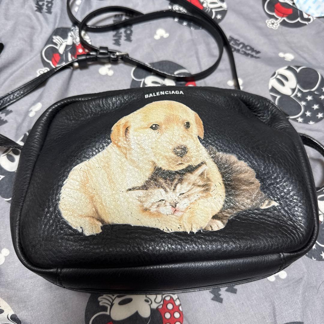 BALENCIAGA 犬　猫　ショルダーバッグ　カメラバッグ　バレンシアガ