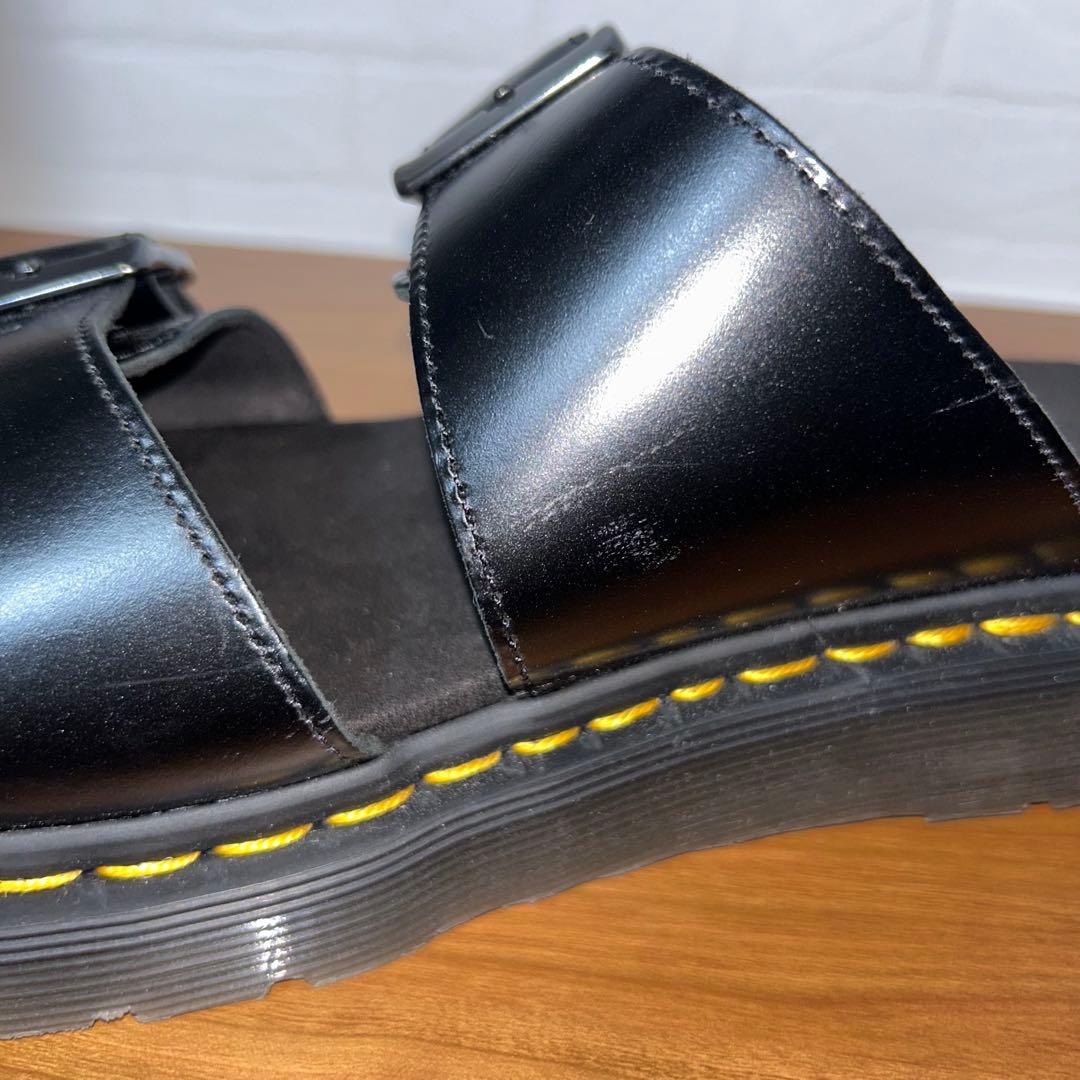 ドクターマーチン　サンダルJOSEFブラック