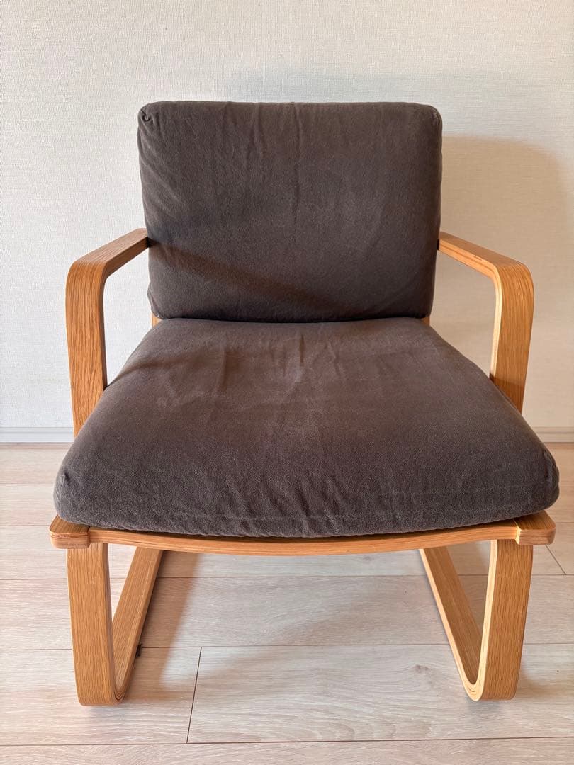 無印良品リビングでもダイニングでも使える　ソファチェア　オーク材　①