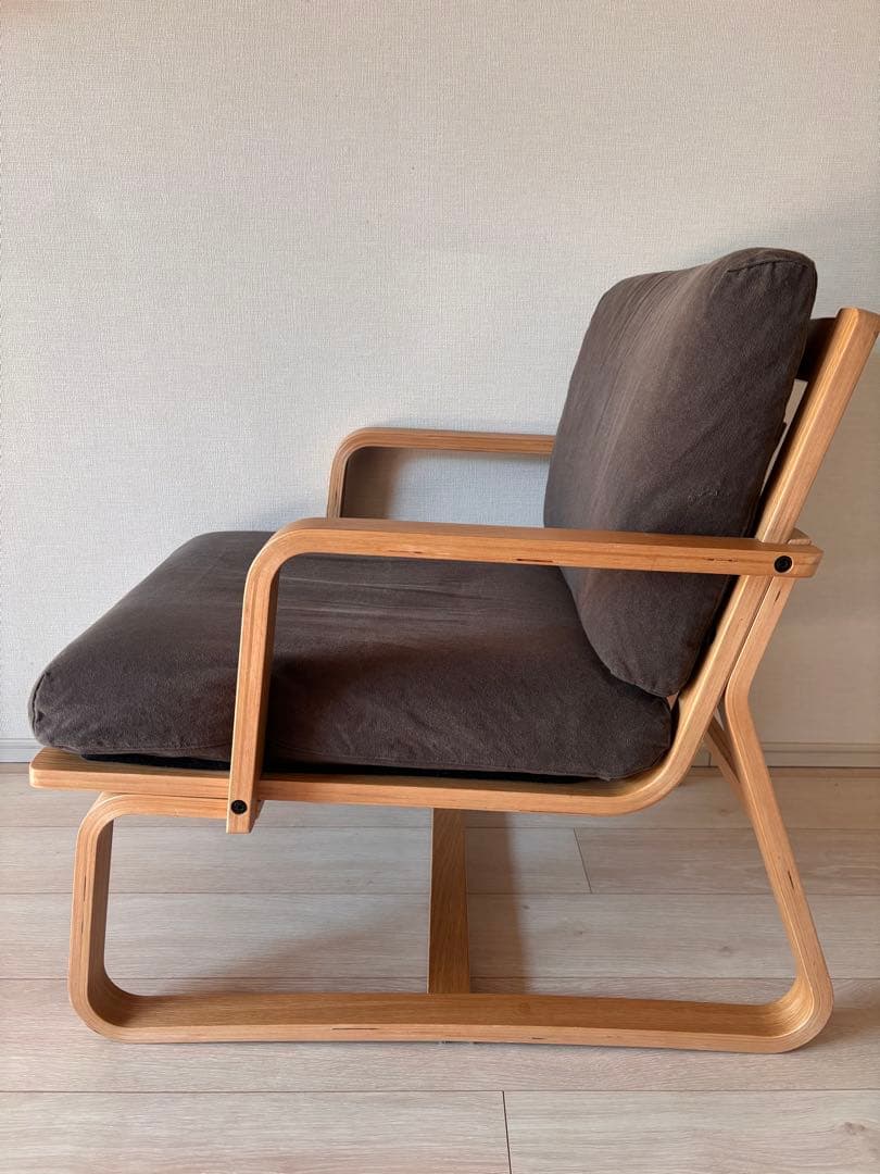 無印良品リビングでもダイニングでも使える　ソファチェア　オーク材　①