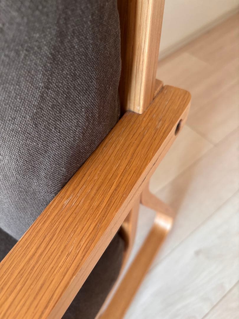 無印良品リビングでもダイニングでも使える　ソファチェア　オーク材　①