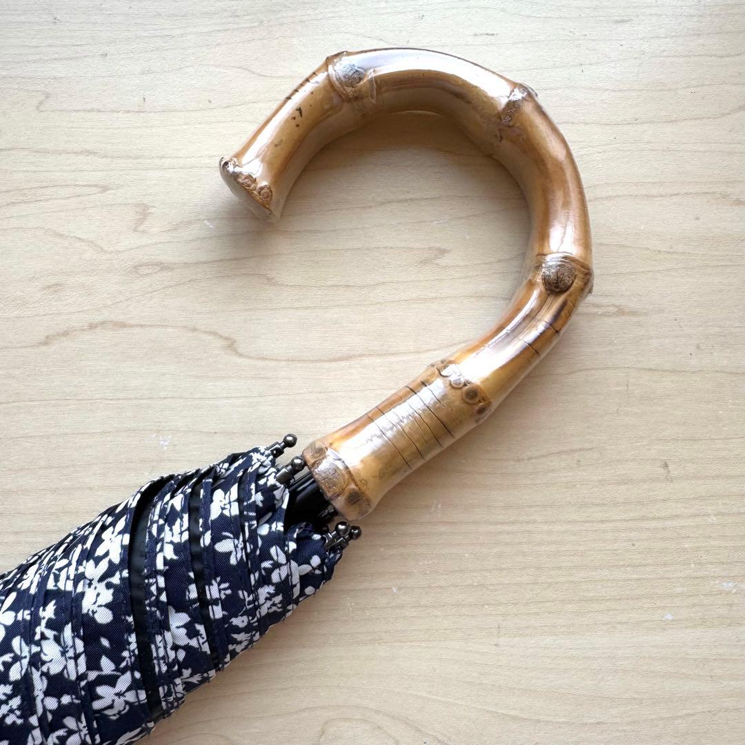 ★新品★Blao　晴雨兼用　日傘　１級遮光　遮熱　サマーシールド　小花柄ネイビー