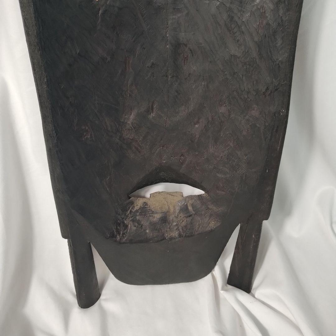 c(亀裂あり)タンザニア 木製 彫刻 木彫り 面　特大