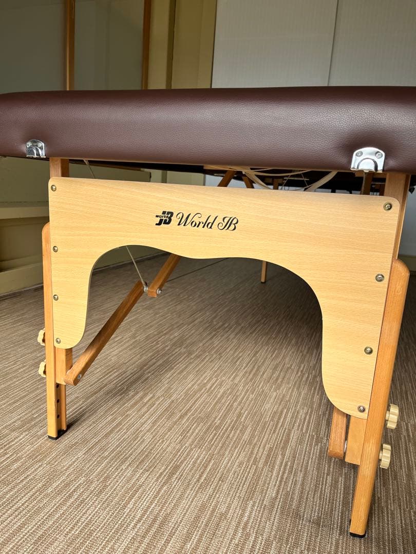 rara様 World IB 折りたたみ施術ベッド ブラウン