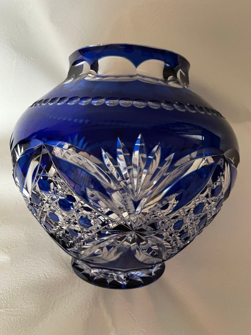 カガミクリスタル・江戸切子花瓶（木村秋男氏デザイン）