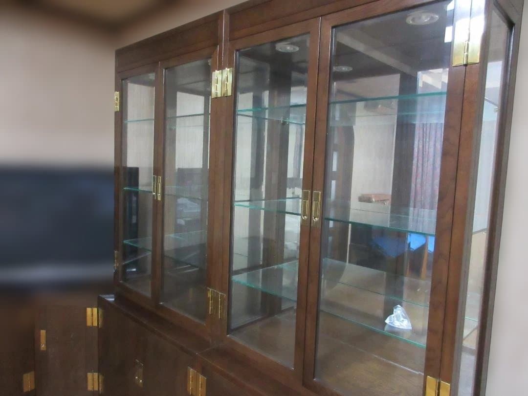 カリモク　最高峰　domani 　モーガントン　ガラス扉付きキャビネット　右側