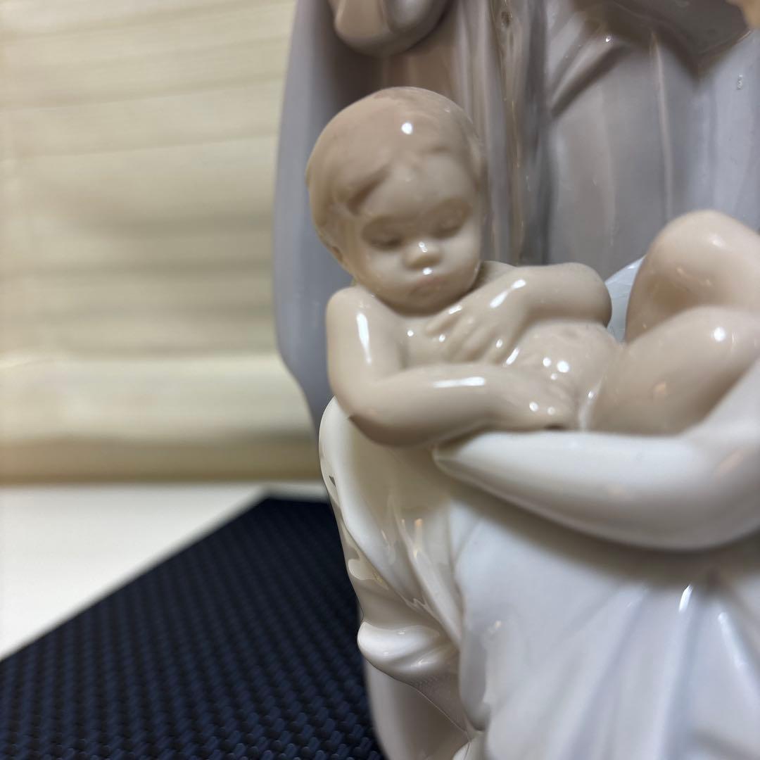 リヤドロ　LLADRO イエスの降誕　クリスマス　現行品　専用箱付