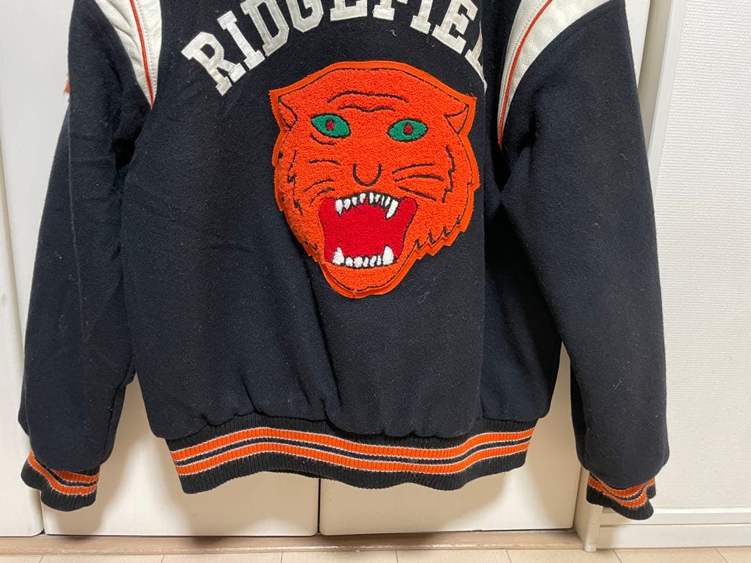 RENNOC スタジャン難あり