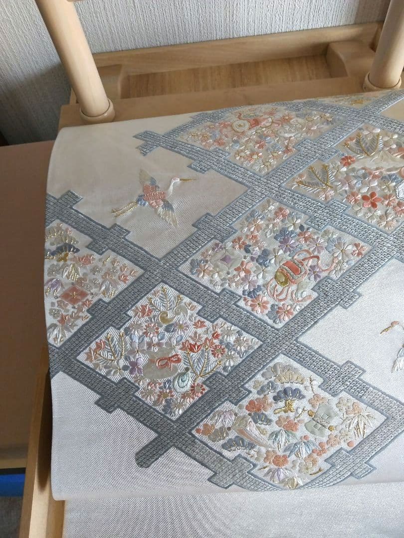 最終値下げ O-286 西陣袋帯 お太鼓柄 金銀糸 宝尽くし 鶴 手刺繍 美品