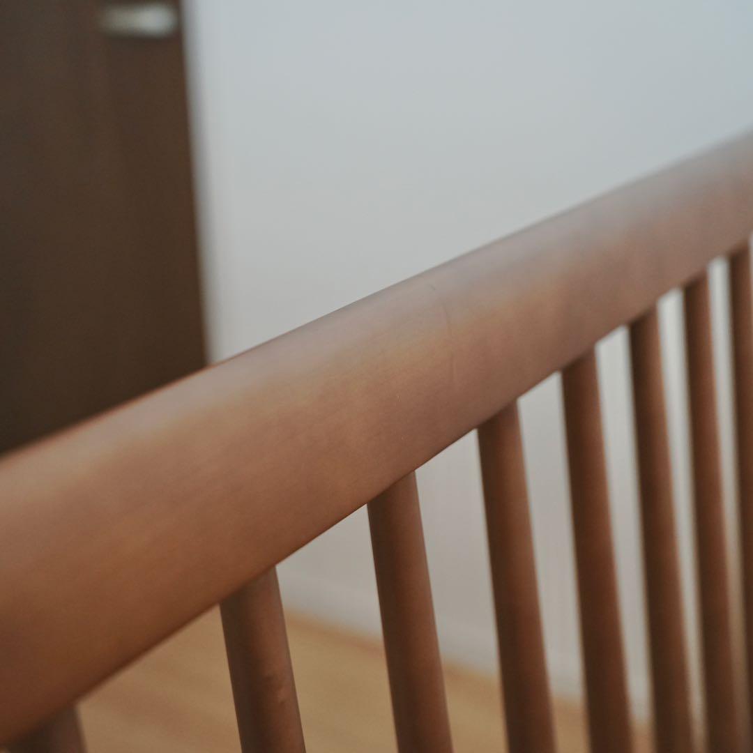 【極美品】高級感ある木製ダブルベッドフレーム モダン　送料込み