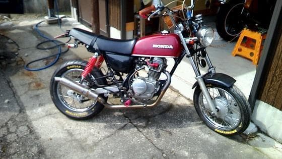 新品未使用　エイプ５０　 ツインサスアダプター　バッテリーレス　ドラム用　送料込