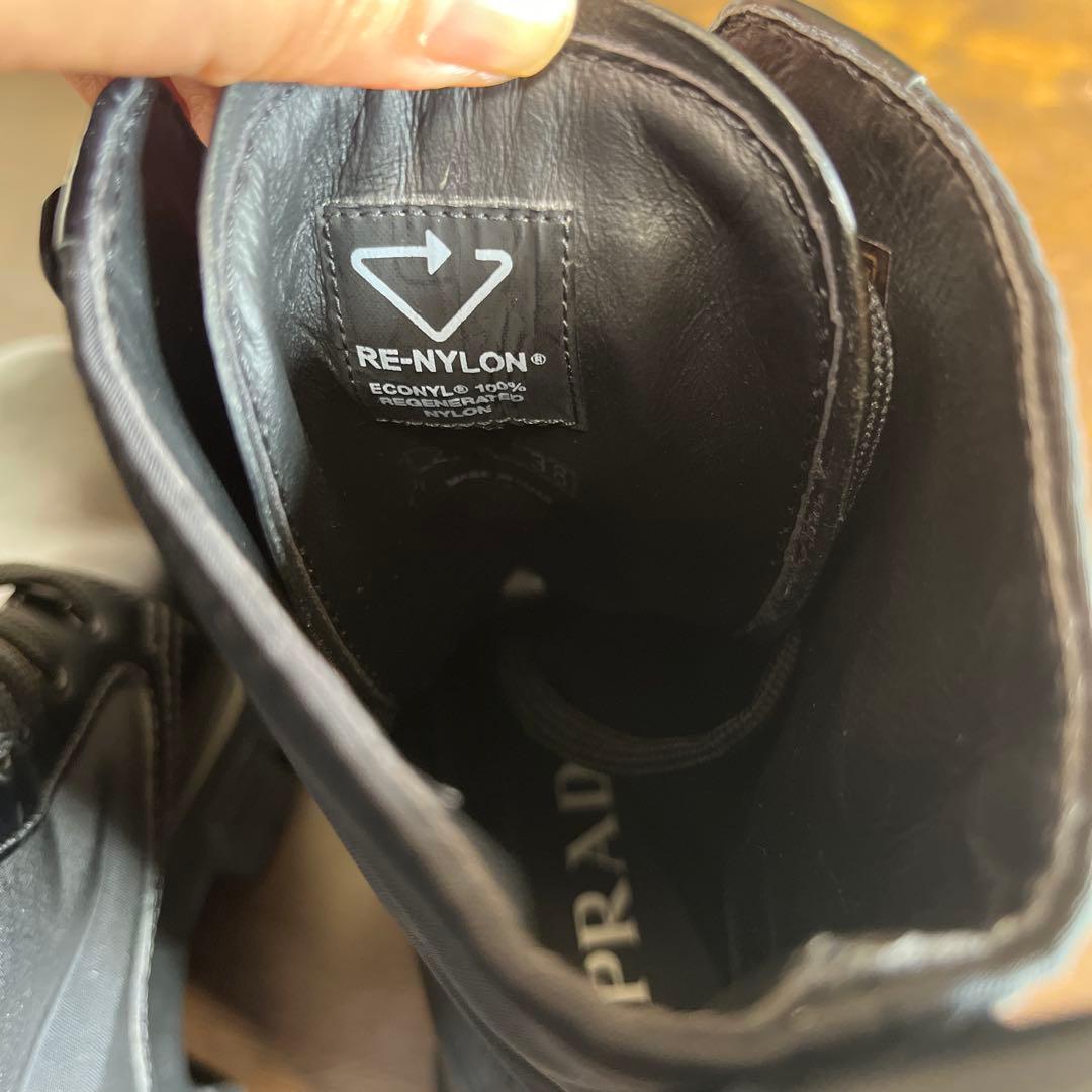 PRADA ブラック モノリスブーツ