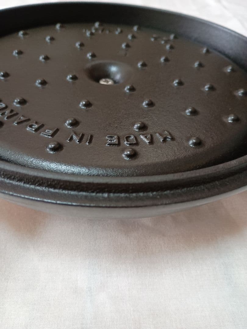 STAUB  PEAK CAMPING 両手鍋 22cm