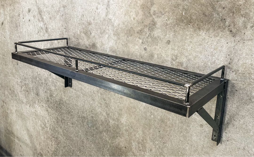 アイアンウォールシェルフＢ［柵付き］　ウォールラック　アイアン家具