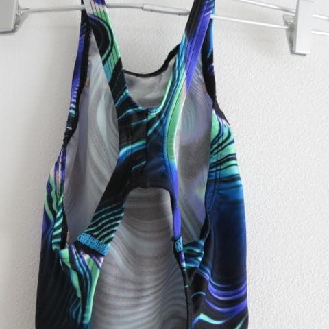 新品　SPEEDO スピード　競泳水着　公式　レース用　FINA　WA　L