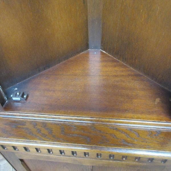 イギリス アンティーク 家具 コーナーキャビネット 飾り棚 英国 6958d