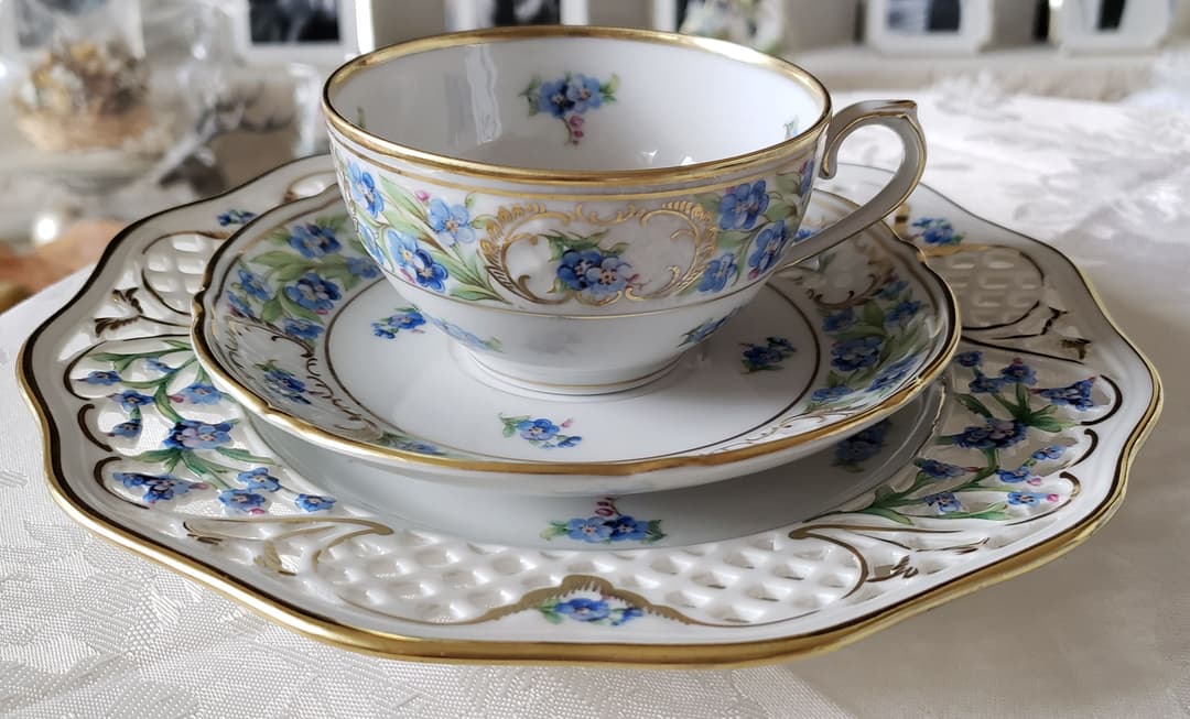 シューマン ⑱ ババリア 勿忘草 ピアス プレート 21.5cm