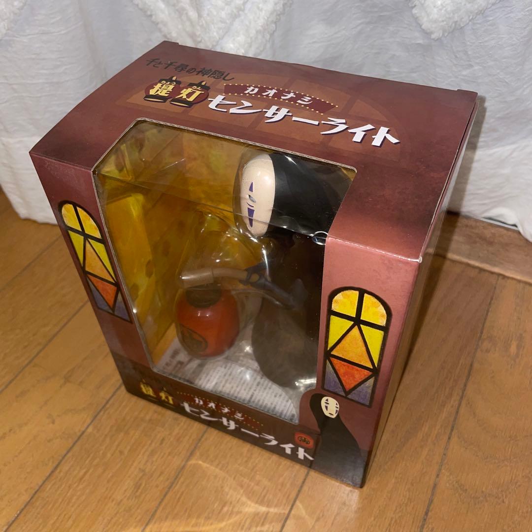 ジブリ 千と千尋　カオナシ センサーライト 提灯