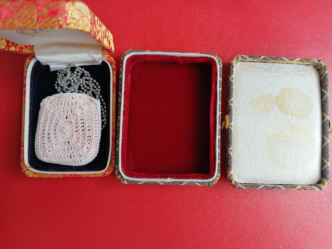 真光ペンダント、ネックレス、バッジ、ペンダントケース、ニュース記事