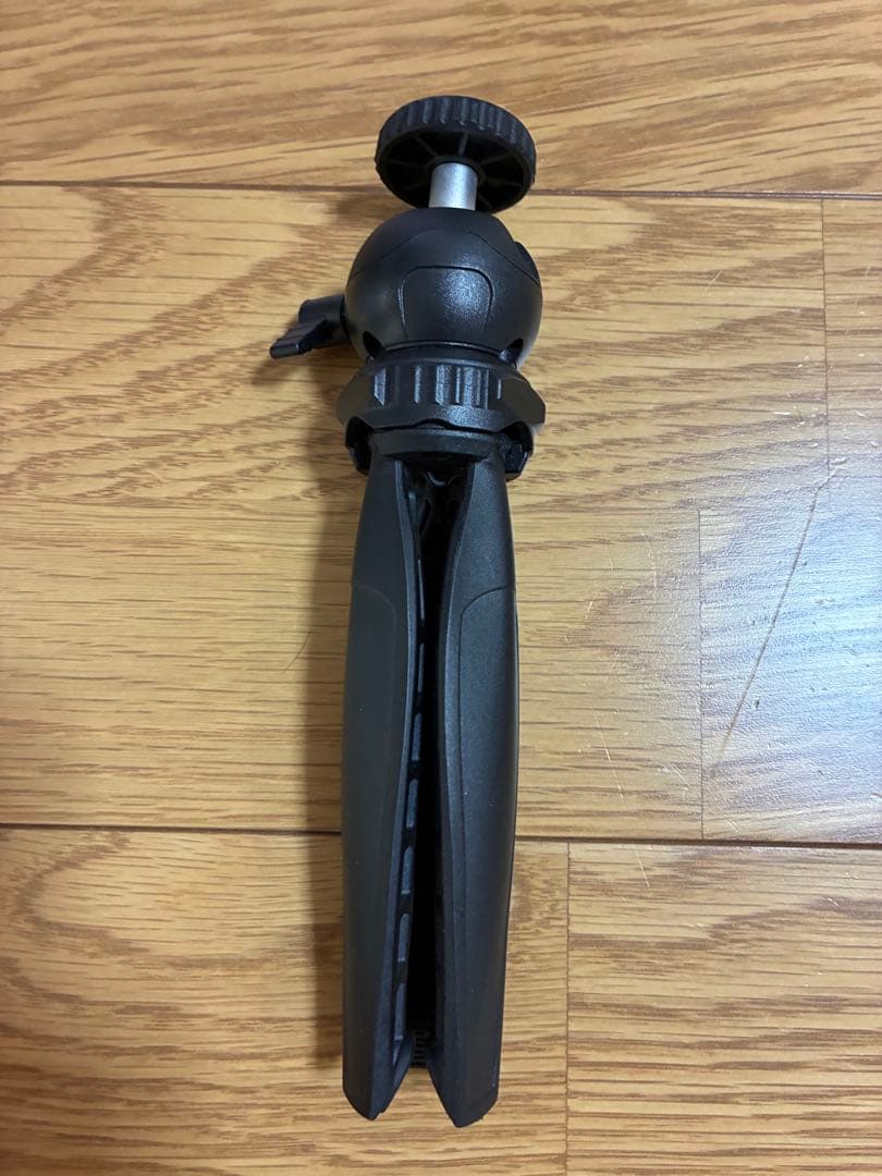 よし　Anker NEBULA Apollo プロジェクター 三脚セット