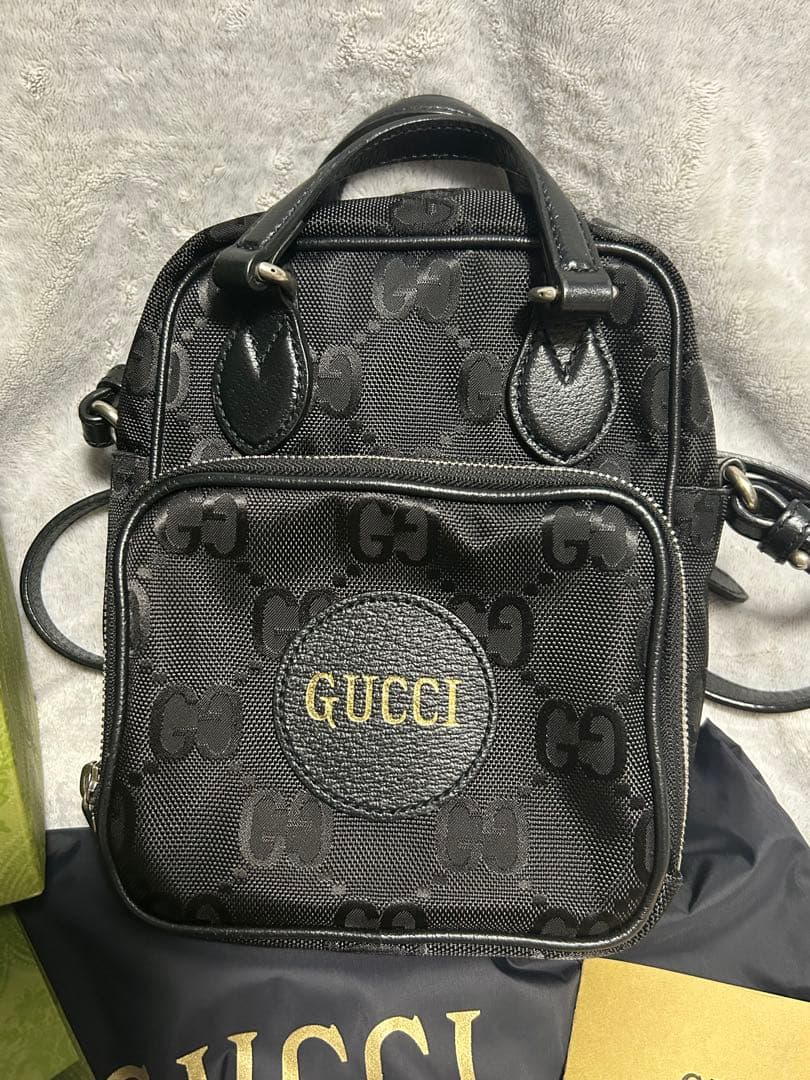 GUCCI Off The Grid オブザグリッド