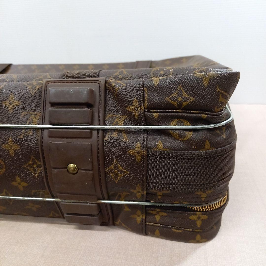 LOUIS VUITTON モノグラムサテライト70 ボストンバッグ