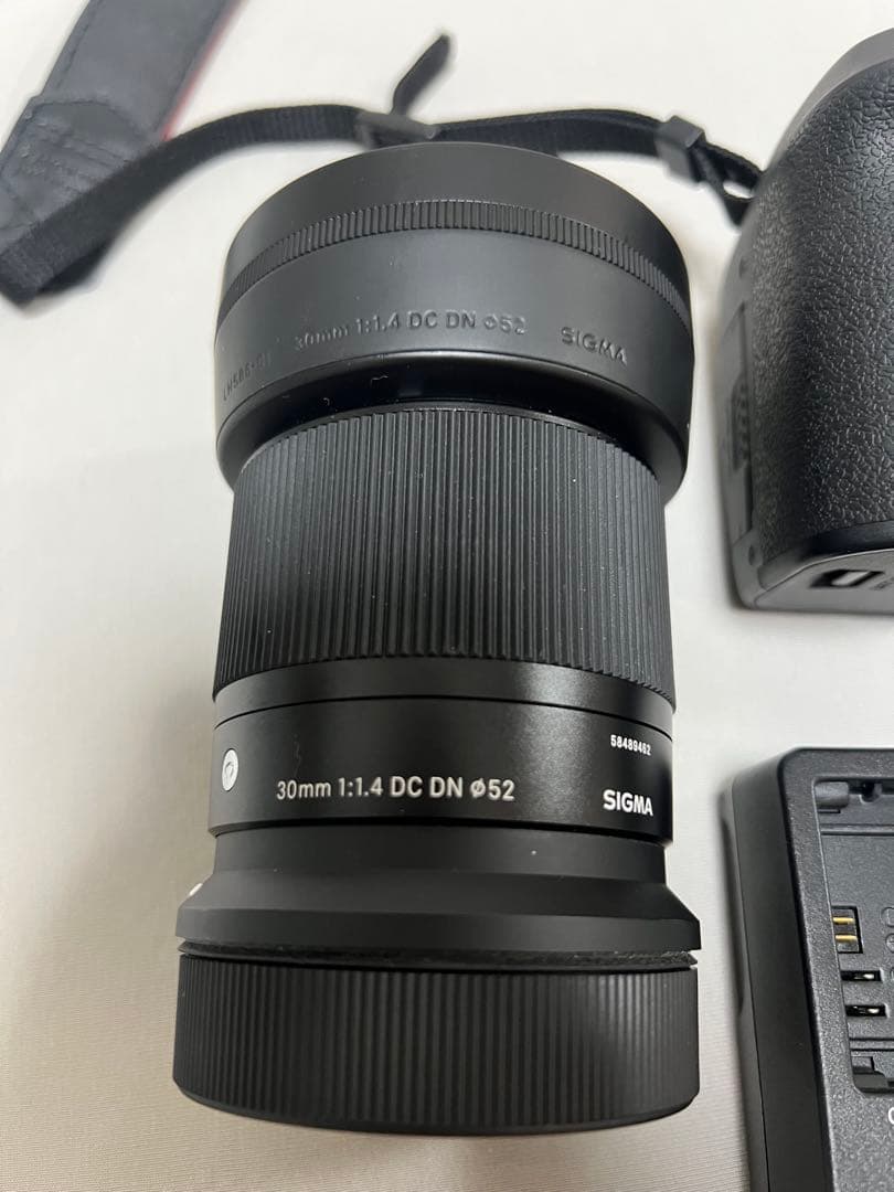 Canon EOS R7 ミラーレスカメラ レンズ2本付き