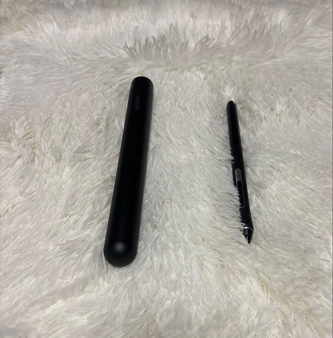 液タブ・ペンタブ Wacom Pro Pen slim KP301E00DZ