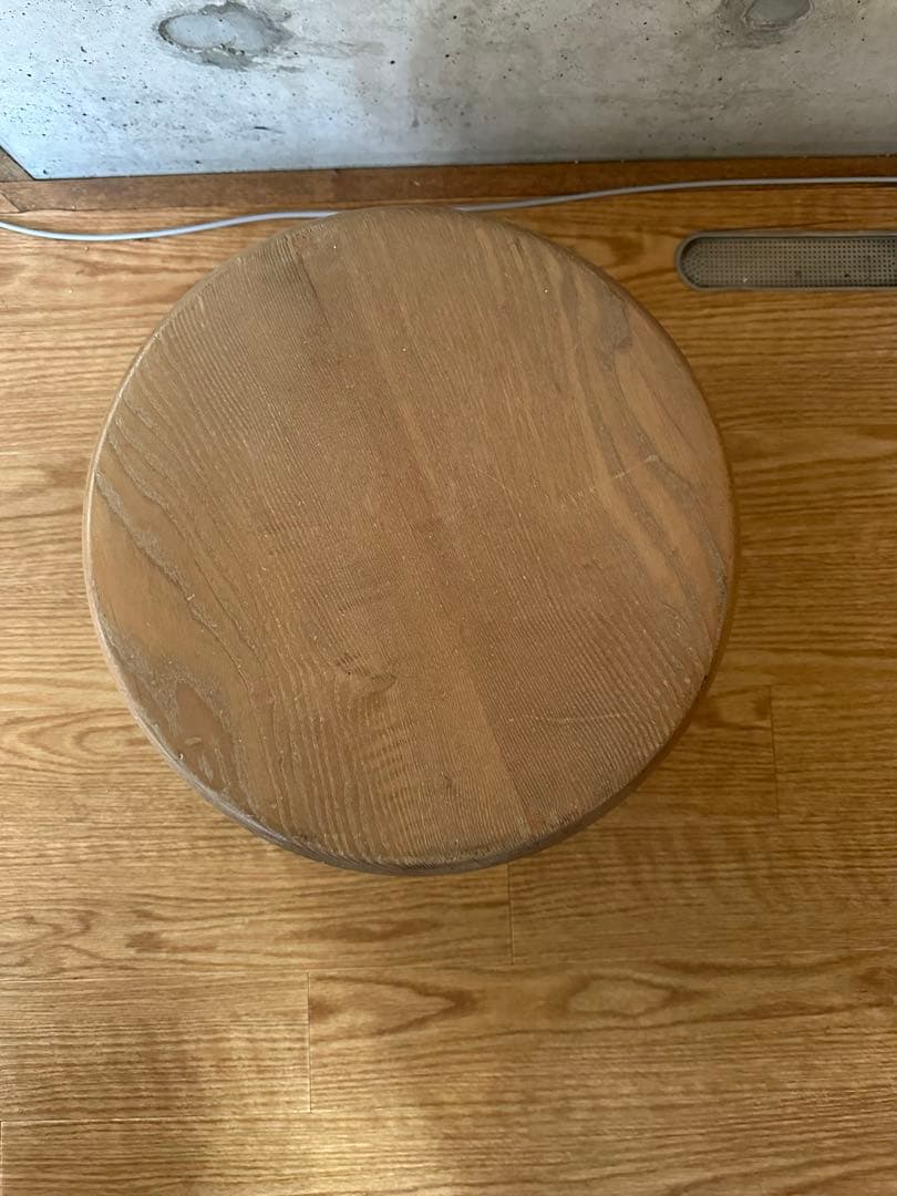 スツール Charlotte Perriand TABOURET BERGER