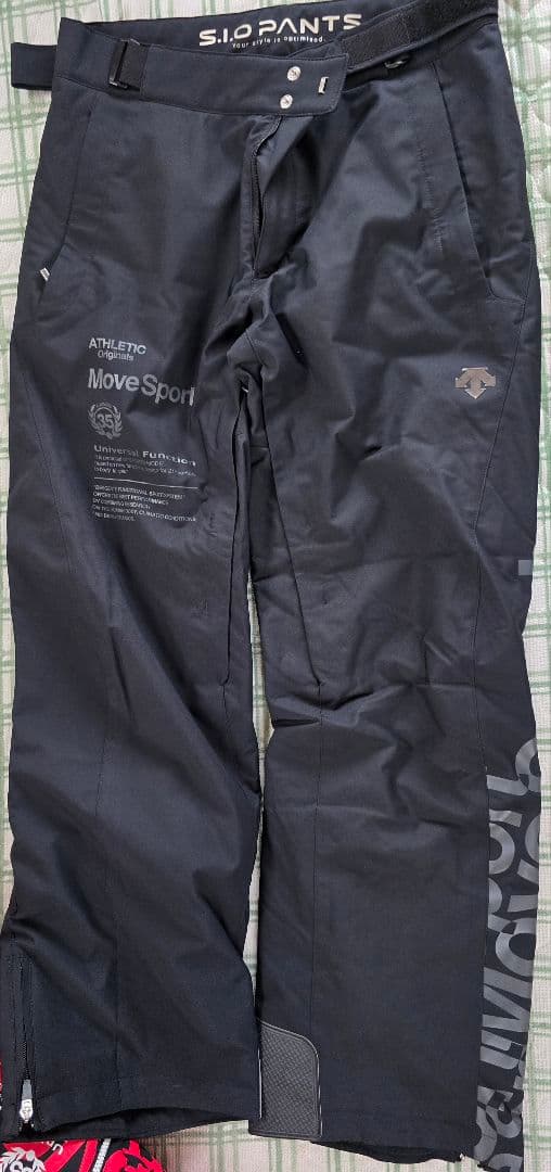 DESCENTEスキーウェア　ジャケット　パンツ　メンズOサイズ