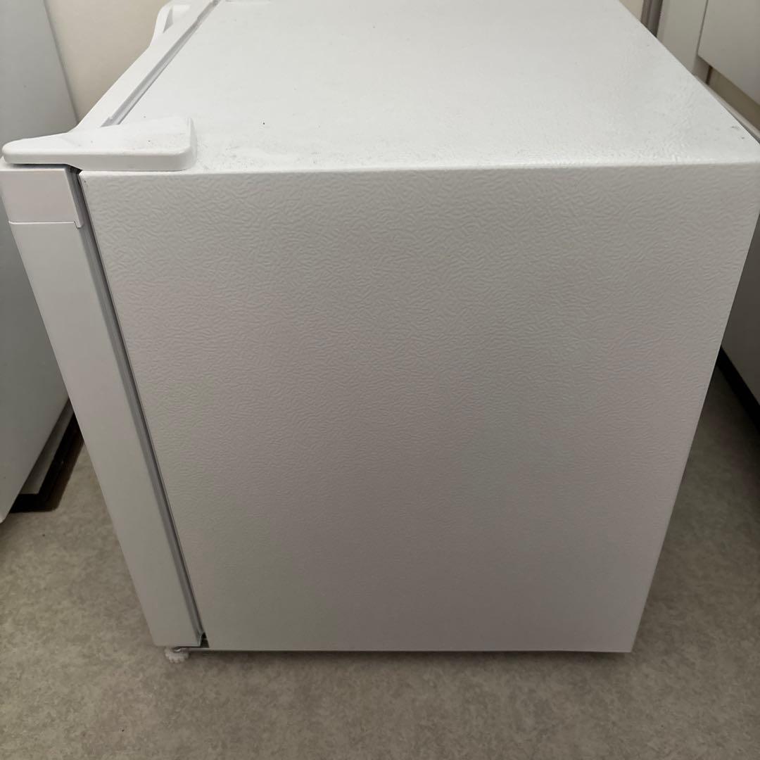 冷凍庫 MAXZEN JR031ML01WH 中古 小型冷凍庫