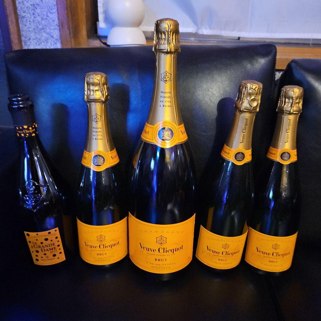 【送料無料】ヴーヴクリコ　ダミーボトル　ケース　空き瓶セット