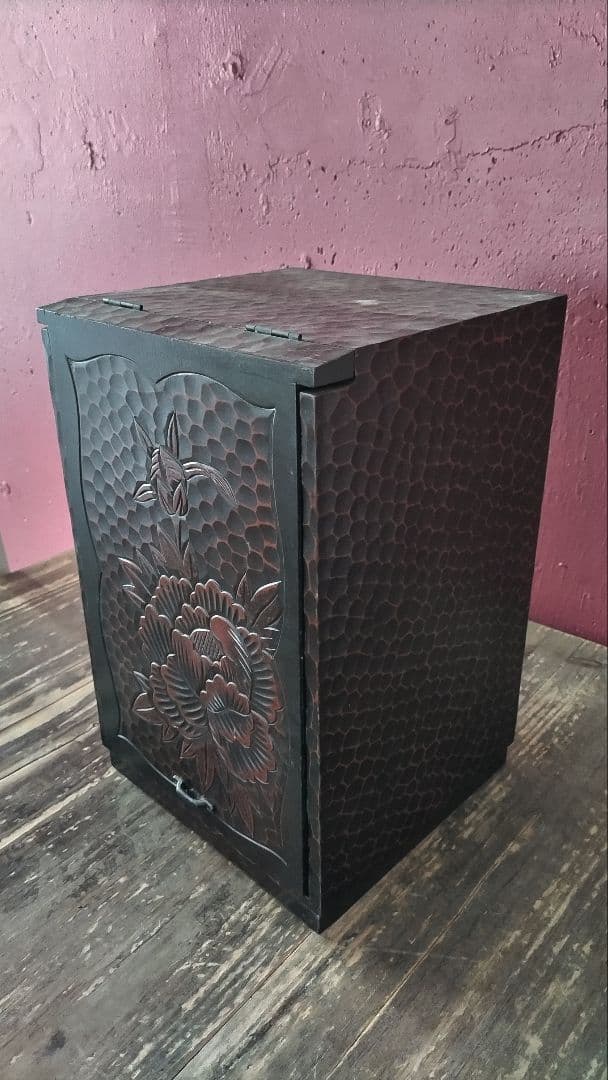 【アンティーク家具】大正・昭和初期　彫刻花模様の木製化粧台　化粧鏡　小物入れ