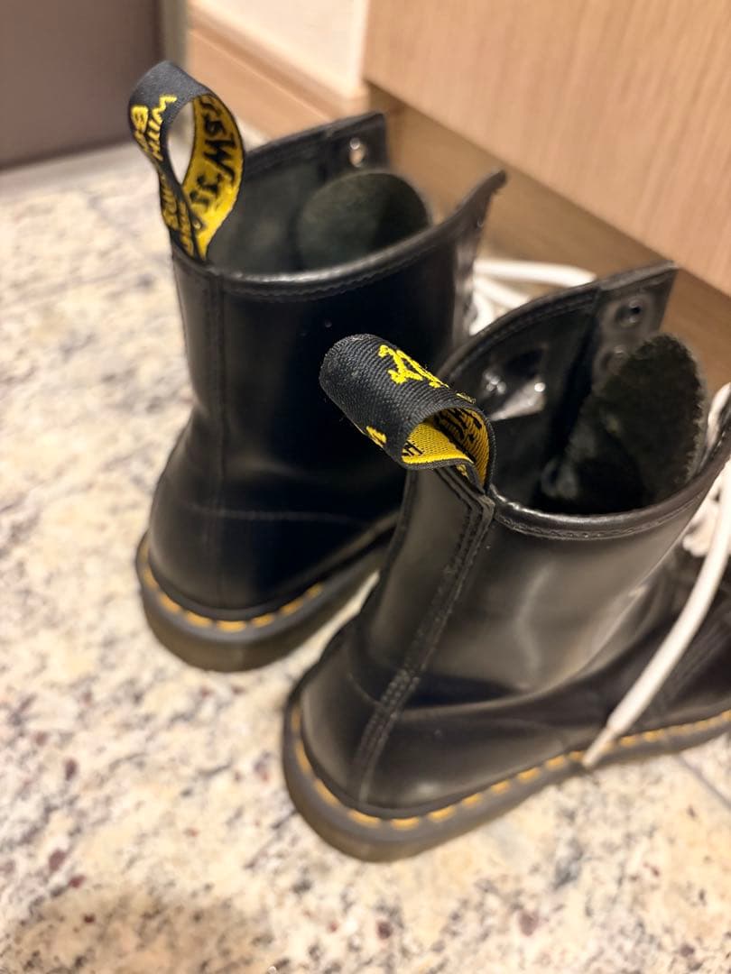 ⚠️2/7.8限定お値下げ中⚠️【美品】Dr.Martens1460 8ホールブーツ