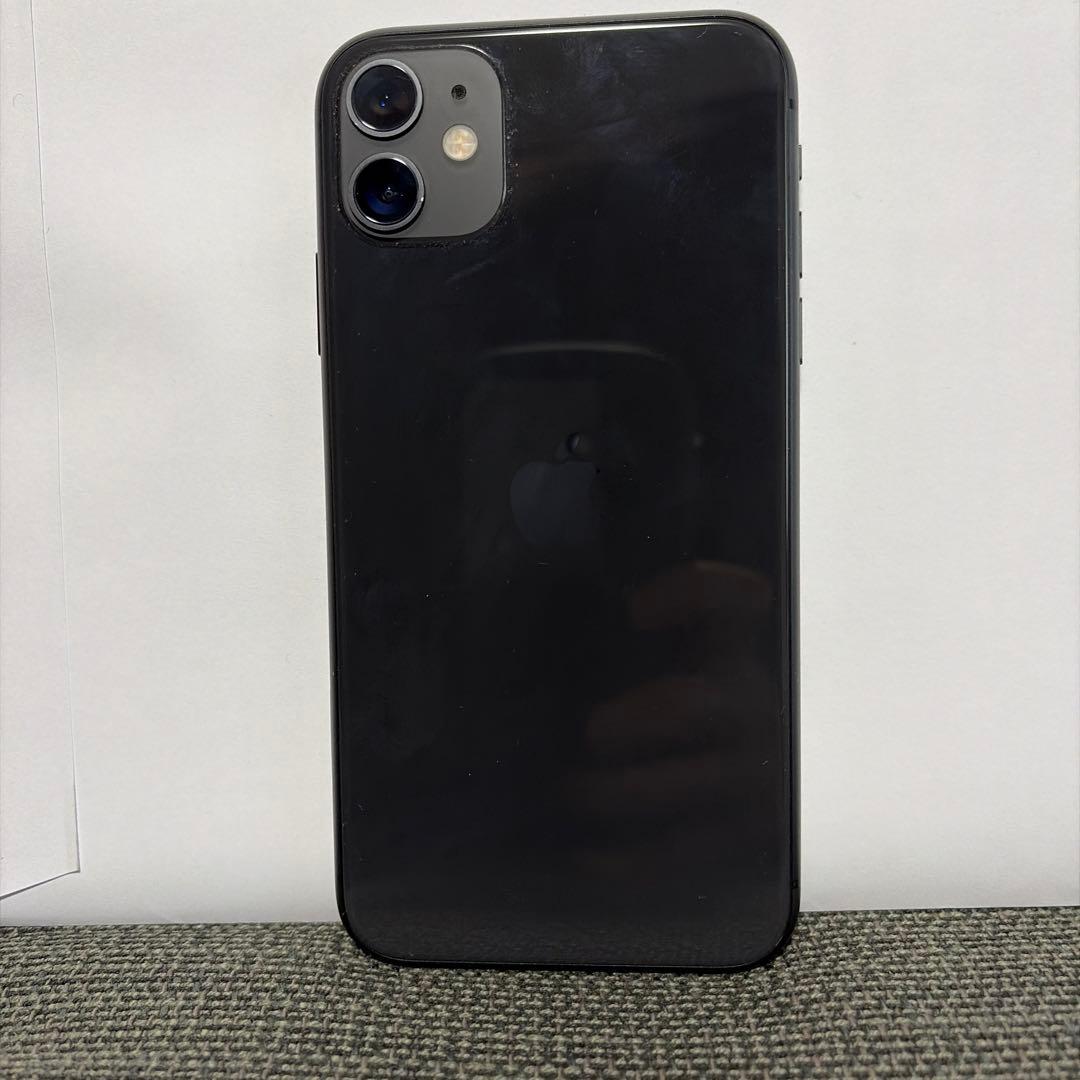 【週末値下SALE】Apple iPhone 11 64GB