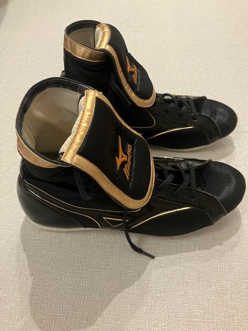 Mizuno ボクシングシューズ ブラック/ゴールド
