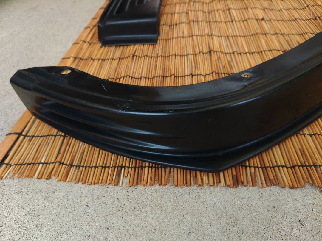 17クオンUD　JHスタイル エアロパーツセット ブラック　スタイル1