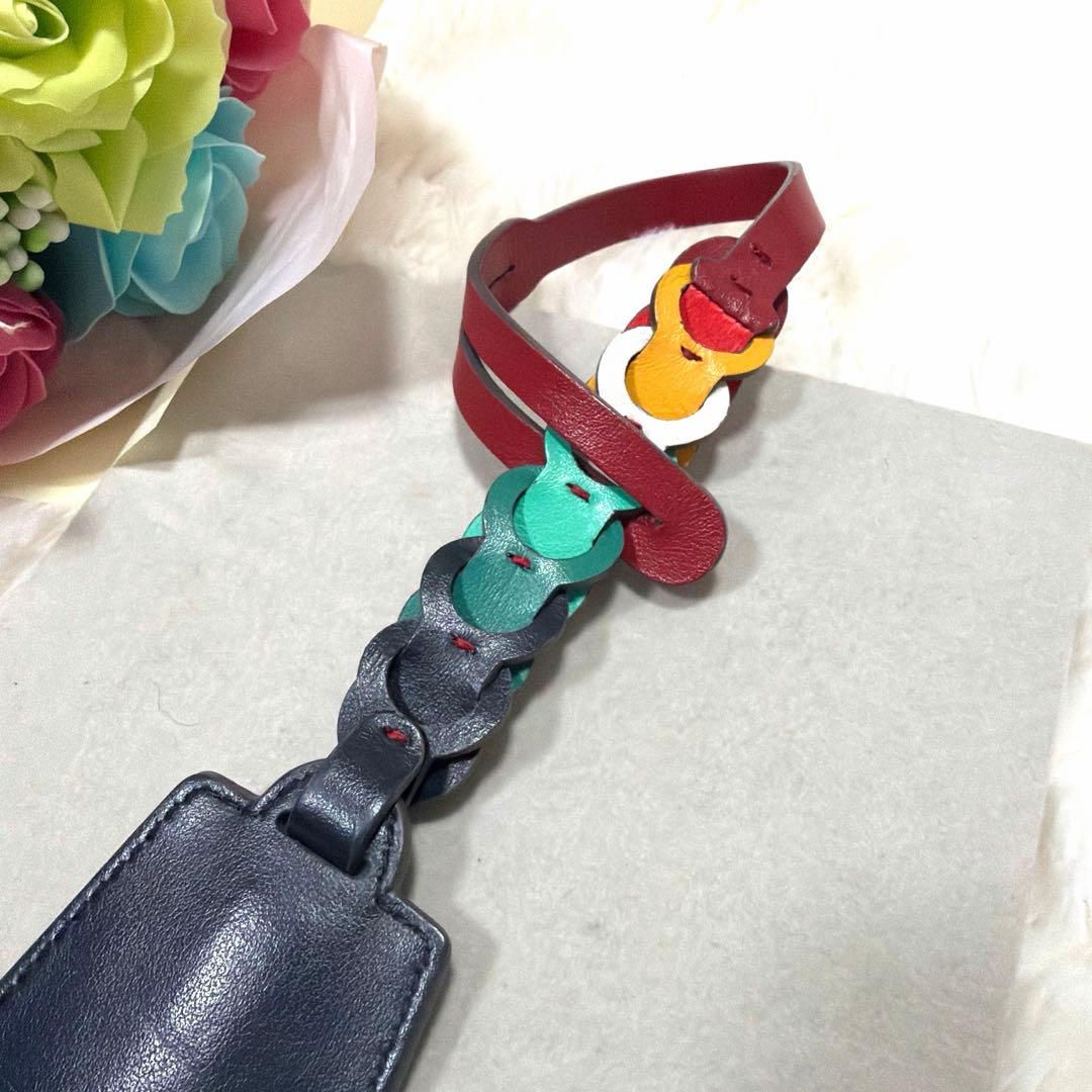 希少 ANYA HINDMARCH アニヤハインドマーチ レザー チャーム