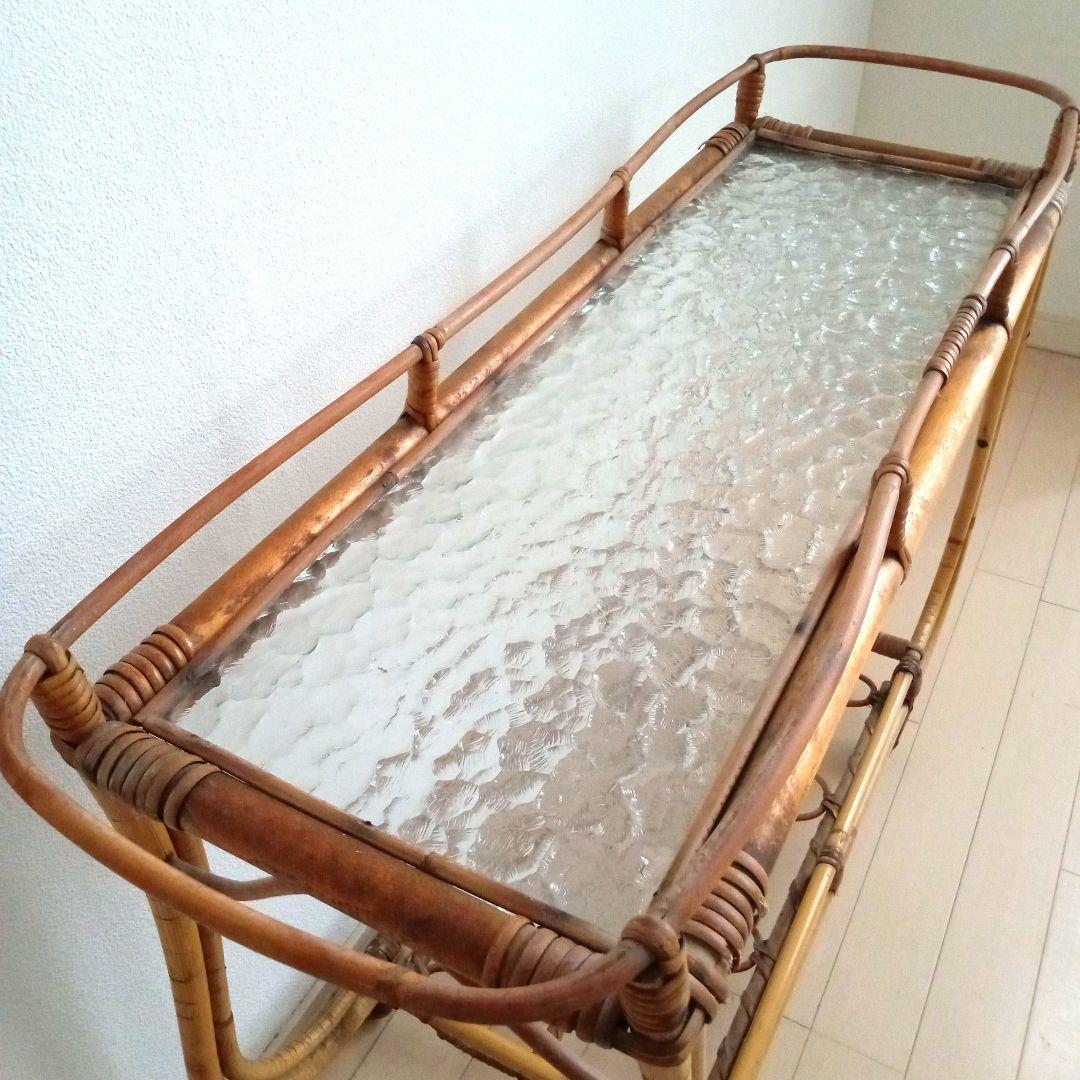 ラタンとガラスのフラワースタンド キャスター付き スウェーデン 北欧