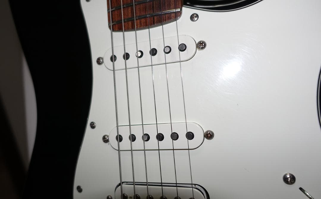 美品 実戦仕様 Fender Player Stratocaster MX 黒